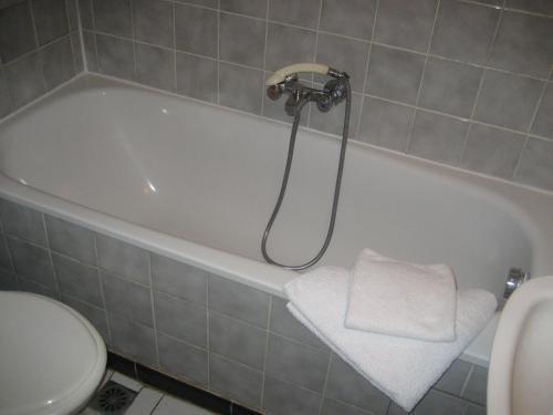 Hotel Meteore Párizs Kültér fotó